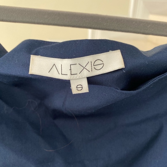 Alexis off shoulder draw string waist dress - S 💙 - Picture 9 of 12